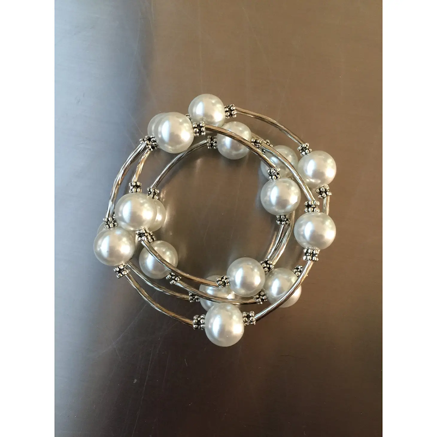 Sea Lily Shell Pearl Wrap Bracelet White